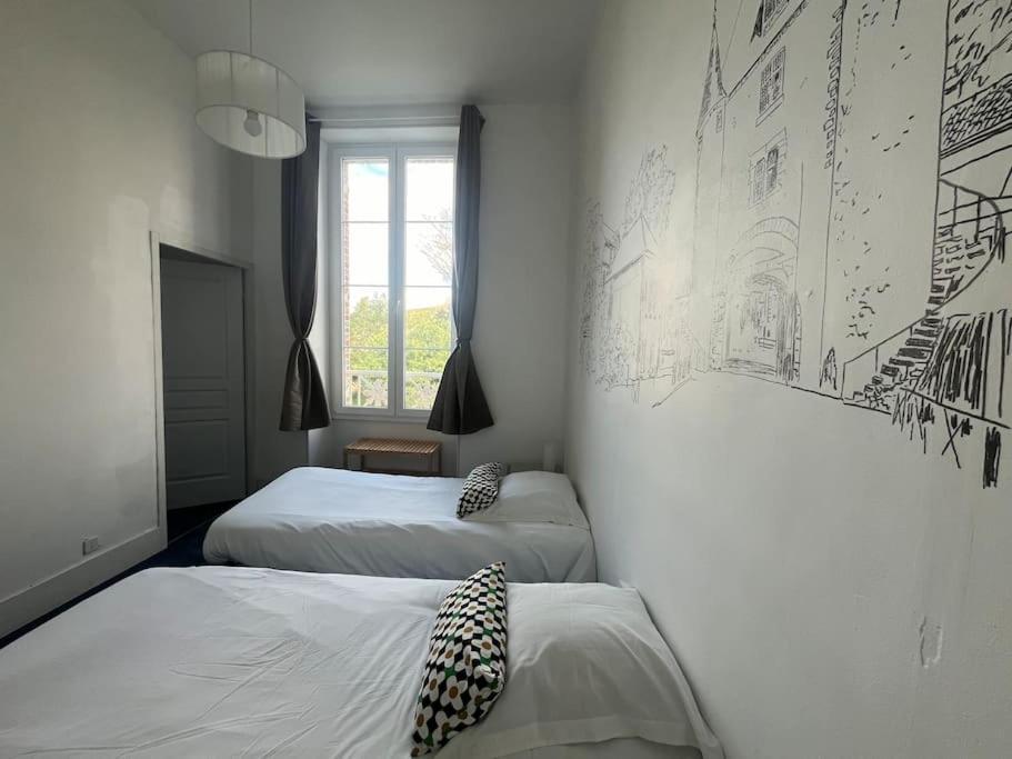 La Demeure De Margot - 24 Couchages Villa Villeneuve-sur-Yonne Exterior photo